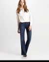 Crafted with the best-selling Earheart wash, these bootcut jeans feature a comfy, contoured waistband and goldtone embellishments on the back pockets. THE FITMedium rise, about 7Inseam, about 34THE DETAILSButton closureZip flyFive-pocket style98% cotton/2% spandexMachine washMade in USA of imported fabricModel shown is 5'9 (175cm) wearing US size 0.