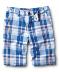 Walk it out. These casual shorts from Quiksilver will make him look sharp thanks to the crisp, colorful plaid.