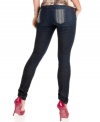 Snakeskin design at the back pockets lends animalistic attitude to these classic, dark wash skinny jeans! From GUESS?.