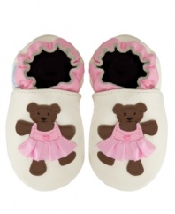 No little dancer is complete without her ballerina bears! Your little love will steal the spotlight when she sports this precious pair, featuring a flexible upper, non-slip suede outsole and extra-special 3D pleated-skirt that she can touch and feel.
