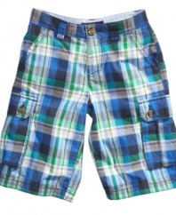 Sharpen up his summer style with a pair of plaid cargo shorts from Tommy Hilfiger.