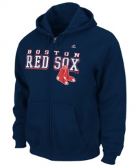 Hit it out of the park! Cheer on your favorite team in style and comfort in this Majestic Boston Red Sox hoodie.