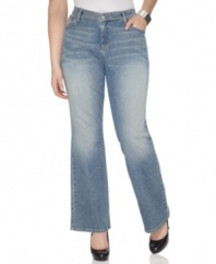 A contoured waistband lends a defined fit to Levi's bootcut plus size jeans-- pair them with the season's latest tops!