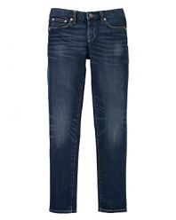 The essential skinny jean is crafted with a hint of stretch for the perfect fit all year-round.