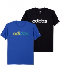 Make sure you're still stylin' even when you're playing hard with this graphic t-shirt from adidas.