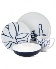 A fresh canvas for casual meals, the Artist Blue place setting features fine porcelain brushed with navy blooms. Its solid blue-and-white bowl lend stylish contrast to a pattern perfect for modern homes.