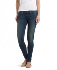 All the comfort of leggings with the look of jeans, these Levi's 535 denim jeggings are perfect for everyday style!