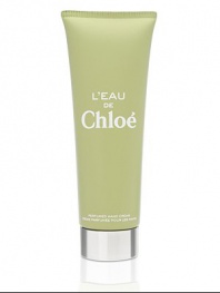 L'Eau de Chloé hand cream is new and exclusive to the Chloé beauty house. The fresh hand cream opens with grapefruit, cedrat and sweet peach blending easily with an original natural rose water, ending with warm notes of cedarwood, patchouli essence and amber for an easy to wear scent. 2.5 oz.