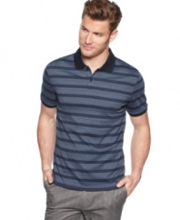 Clean up your casual look with the sleek lines of this polo shirt from Calvin Klein.