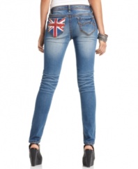 Rocking a cool back pocket that's stamped with the British flag, transatlantic-cool abounds on these super-whiskered skinny jeans from Dollhouse!