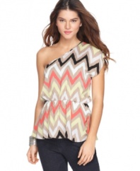 Zigzag stripes add a graphic geometric appeal to this BCBGeneration top for a bold spring look!