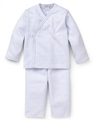 This super cuddly set is perfect for your newborn, offering head-to-toe stripes crafted in the softest cotton.