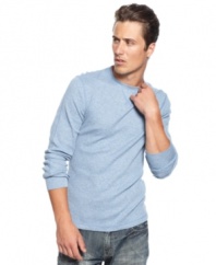 Under, over or alone, this thermal raglan shirt from Club Room is the perfect versatile basic.
