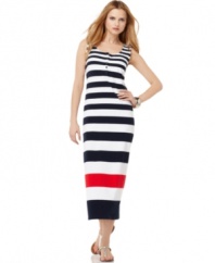 Set your sights on this easy dress by Jones New York Signature, featuring beach-inspired stripes and an on-trend midi length.