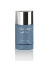Light Blue Deodorant provides lasting coverage and enhances fragrance application.