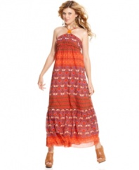 Jessica Simpson updates the maxi dress with a beaded neckline and earthy tribal print! The result: a perfectly comfy frock for sun-soaked days!