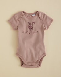 Start their style the Burberry way with a carefully-crafted bodysuit with Burberry Baby print on the chest.