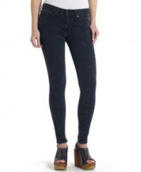 Speckled print adds cool dimension to the classic dark wash on these five-pocket jeggings from Levi's!