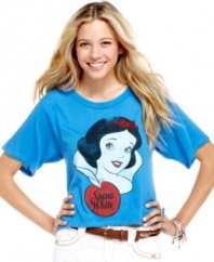 Incorporate fairytale cool into your day with this faded, vintage-inspired Snow White tee from Mighty Fine!