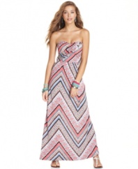 Have a good style day in this maxi dress from American Rag that features a colorful chevron-print and sweetheart neckline design!