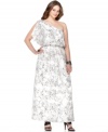 This plus size maxi by Jessica Simpson features a flattering one-shoulder silhouette with a blouson-style bodice and a flirty split flutter sleeve.