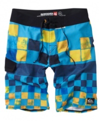 Born with style. Complement the classic looks that are in his genes with the surf-ready style of these board shorts from Quiksilver.
