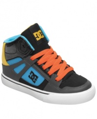 Rule the courts. He can play like a champion in these Spartan high-tops from DC Shoes.