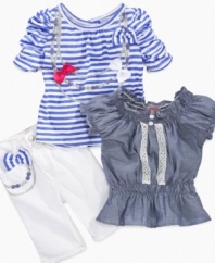 Your little beauty can add some bling to her look with this top, t-shirt and pants set from Nannette.
