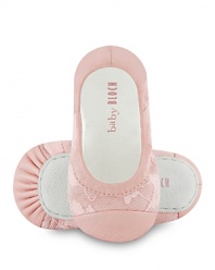 A precious new arrival from Bloch Baby, these tiny leather ballet shoes are adorned with delicate lace overlay on front.