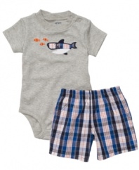 Big fish in the sea. Your little man will have major comfort and style in this darling bodysuit and short set from Carter's.