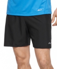 Step up your game in an instant with the performance technology of these Asics running shorts.