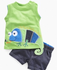 Keep him crawling around in comfort with this fun lizard shirt and short set from Mini Bean.