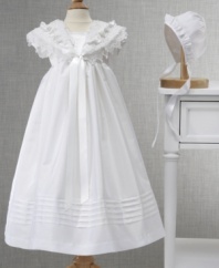 This stunning Cherish the Moment dress absolutely floats with a beautifully antiqued lace collar. Pintucked accents at the skirt and a ruffled bonnet complete the look.