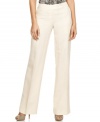 With sleek style and a beautiful linen blend, these Calvin Klein pants are perfect for spring. Easily pairs with other pieces in Calvin Klein's collection of suiting separates.