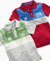 Up his style with the sweet and simple looks of these colorblocked one-stripe polo shirts from Greendog.