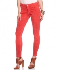 Allover python print adds a fierce flair to these red hot Else Jeans skinny jeans -- a summer must-have!