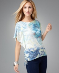An ethereal print and fluttering sleeves gives Style&co.'s top so much appeal. Cinched it – or not – with the adjustable drawstring hem. (Clearance)