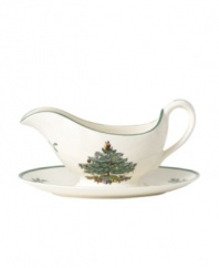 Make your Christmas dinner complete with this beautiful, holiday-themed sauce boat and stand. A unique, seasonal pattern evokes the joyful holiday spirit.