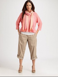 A boxy linen knit with classic ribbed details offering easy, everyday style.BoatneckThree-quarter sleevesRibbed detailsPull-on styleAbout 23 from shoulder to hemLinenDry cleanImported