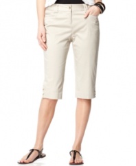 Somewhere between capris and bermuda shorts, Style&co.'s cropped pants give you a sleek, refined silhouette - a perfect base for all your spring looks! (Clearance)
