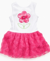Hand picked. She'll be the loveliest of the bunch in this darling dress from Sweet Heart Rose.