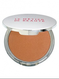 Formulated as the perfect combination of blush and bronzer for nearly every skin tone, the Blonzer creates the glow of sun-kissed skin year-round. The soft, micro-fine mineral-based powder is safe for all skin types, including sensitive skin.