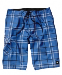 With a blown-out plaid pattern, these board shorts from Quiksilver are ready to hit the sand and surf.