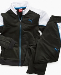 Maximum velocity meets maximum versatility in this wear-anywhere zip-up track jacket from Puma. Made of sturdy, high performance tricot that stands up to multiple machine washings.