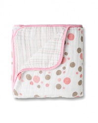 Keep baby cozy and warm with this stripes-and-spots dream blanket, crafted in gentle muslin for a naturally comfortable feel.