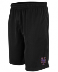 Get a leg up on the competition with these New York Mets shorts from Majestic.