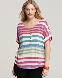 Wake up your wardrobe with this Splendid tee that is cut with plenty of slouch and finished with color-happy stripes.