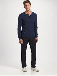Slim-fit silhouette in deep indigo-washed cotton with a hint of stretch for maximum comfort and style.Five-pocket styleInseam, about 3397% cotton/3% elastaneMachine washMade in USA