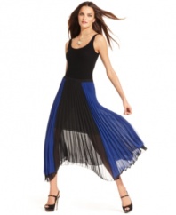 INC's got a whole new way to wear colorblock: a pleated chiffon midi looks decidedly modern and totally chic in bold black and vibrant blue!