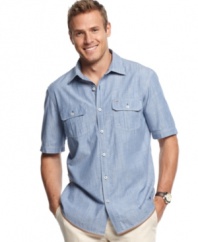 Simply stylish. You'll feel put-together but still relaxed in this chambray shirt from Tommy Bahama.